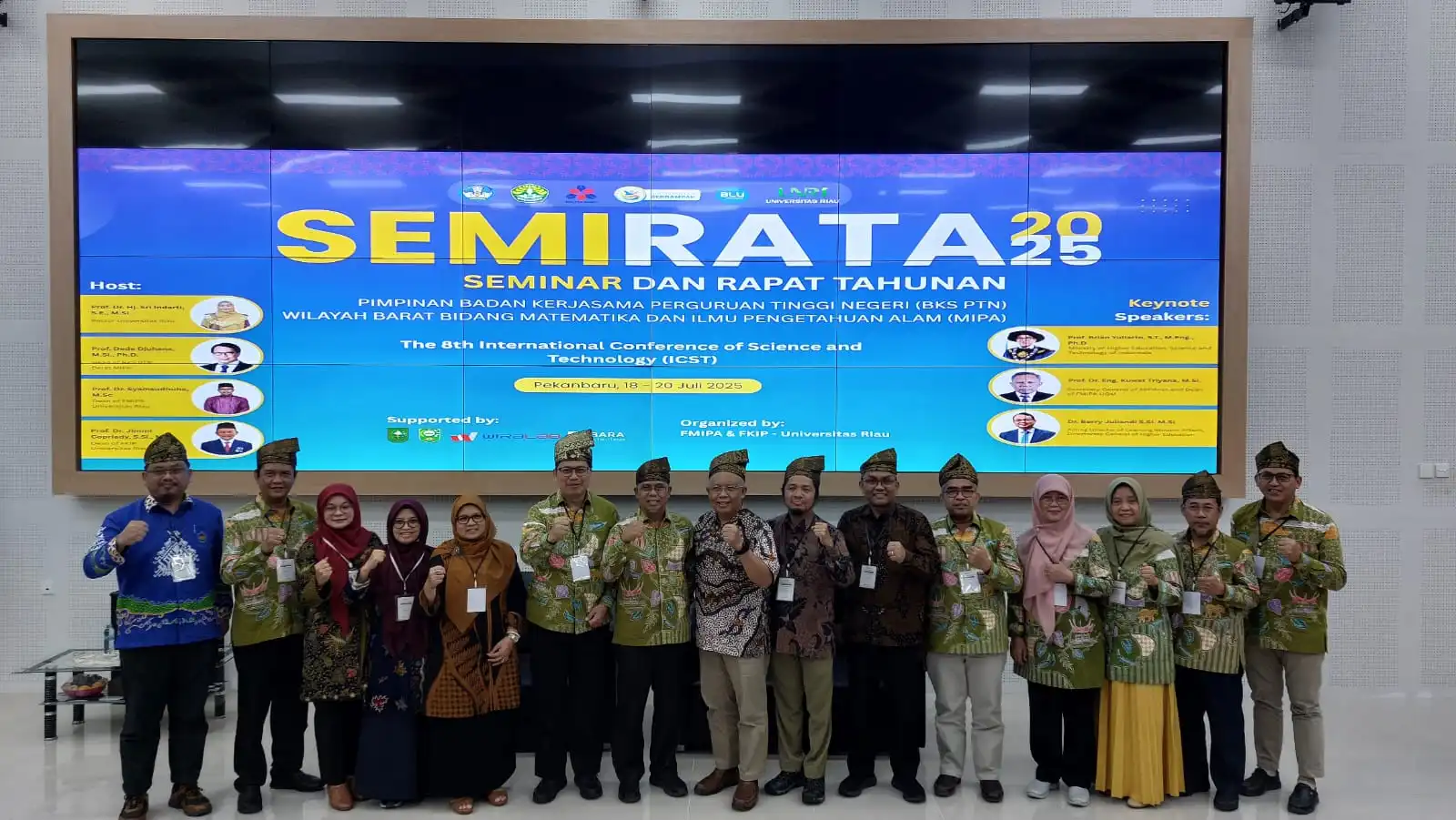 FMIPA USU Hadiri Seminar dan Rapat Tahunan (SEMIRATA) tahun 2025 di Universitas Riau (UNRI)